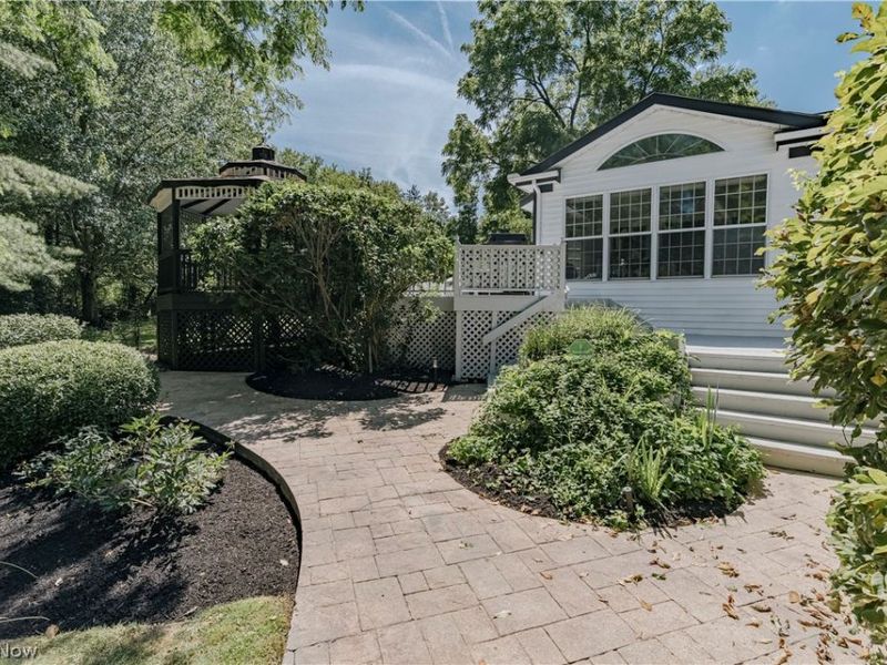 35600 Jackson Road, Moreland Hills, OH 44022 Photo 7
