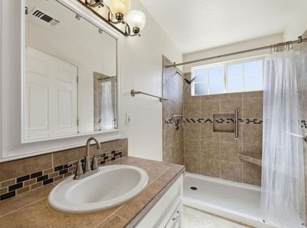 6100 Marlee Cir, Rocklin, CA 95677 Photo