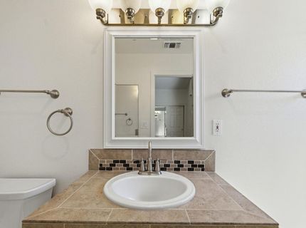 6100 Marlee Cir, Rocklin, CA 95677 Photo