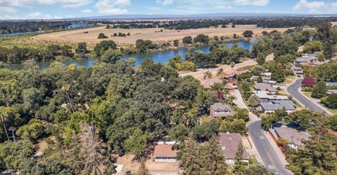 5720 Riverside Blvd, Sacramento, CA 95822 Photo