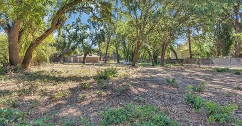 5720 Riverside Blvd, Sacramento, CA 95822 Photo