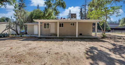 5720 Riverside Blvd, Sacramento, CA 95822 Photo
