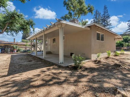 5720 Riverside Blvd, Sacramento, CA 95822 Photo