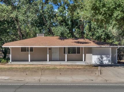 5720 Riverside Blvd, Sacramento, CA 95822 Photo