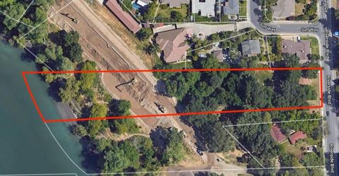 5720 Riverside Blvd, Sacramento, CA 95822 Photo