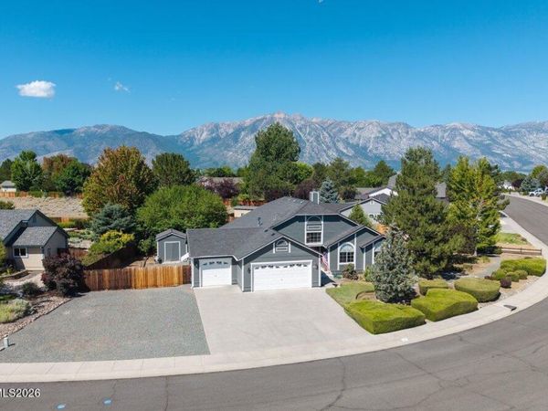 736 Mammoth Way, Gardnerville, NV 89460