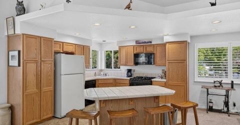 736 Mammoth Way, Gardnerville, NV 89460 Photo