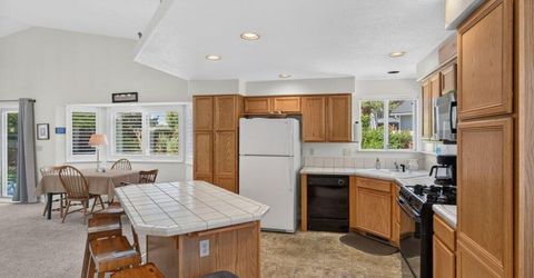 736 Mammoth Way, Gardnerville, NV 89460 Photo