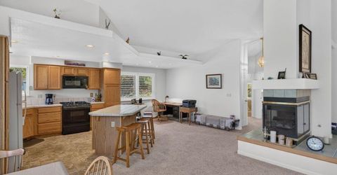 736 Mammoth Way, Gardnerville, NV 89460 Photo