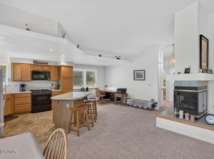 736 Mammoth Way, Gardnerville, NV 89460 Photo