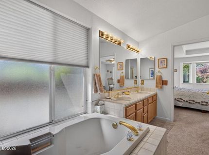 736 Mammoth Way, Gardnerville, NV 89460 Photo