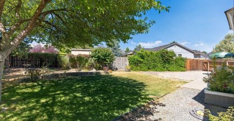 736 Mammoth Way, Gardnerville, NV 89460 Photo