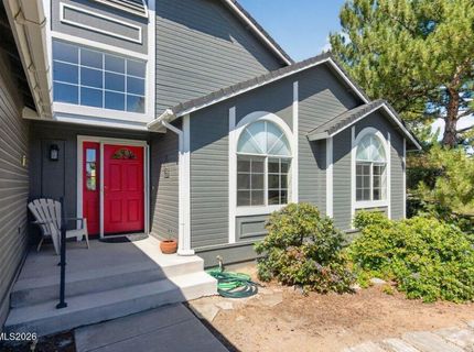 736 Mammoth Way, Gardnerville, NV 89460 Photo