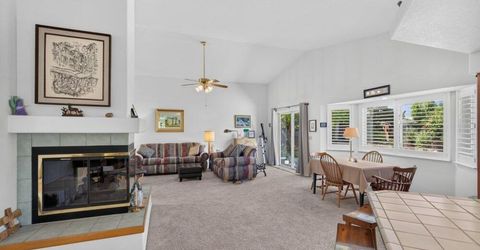 736 Mammoth Way, Gardnerville, NV 89460 Photo