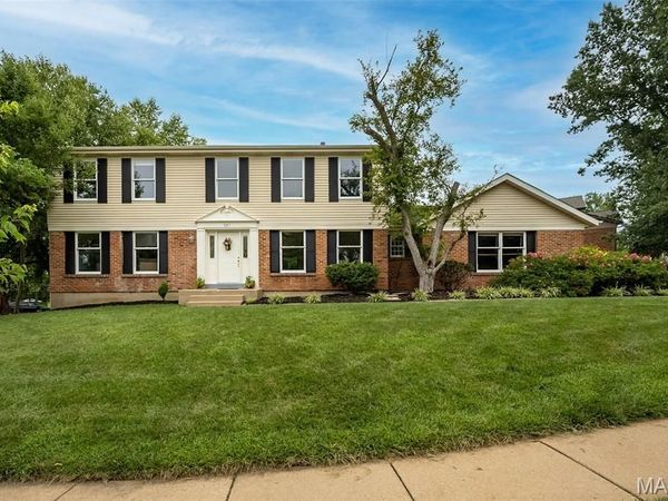 357 Cooperstown Drive, Chesterfield, MO 63017
