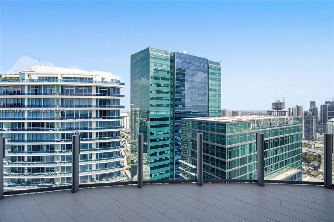 300 Biscayne Boulevard Way, Unit 4808W, Miami, FL 33131 Photo