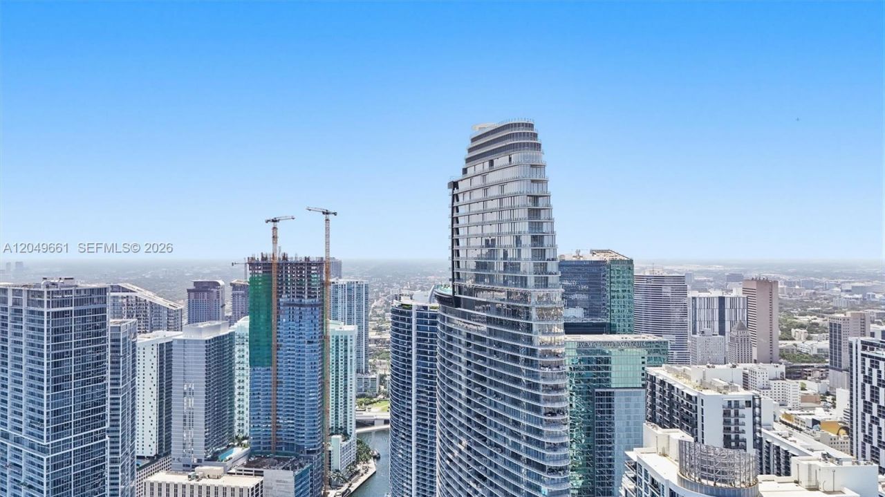 300 Biscayne Boulevard Way, Unit 4808W, Miami, FL 33131 Photo