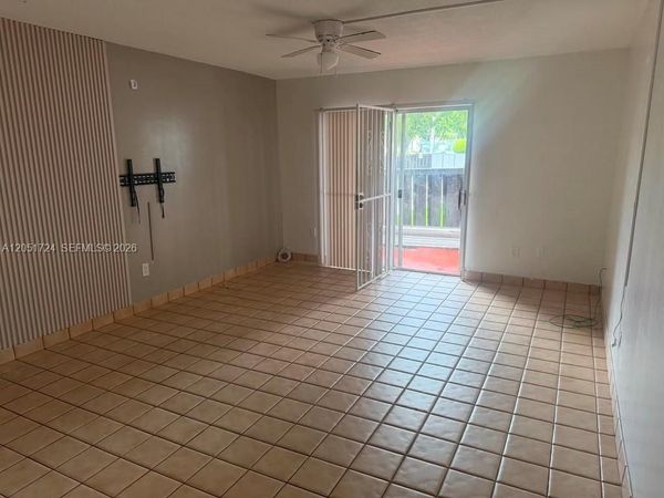 Unit K13, Miami, FL 33176