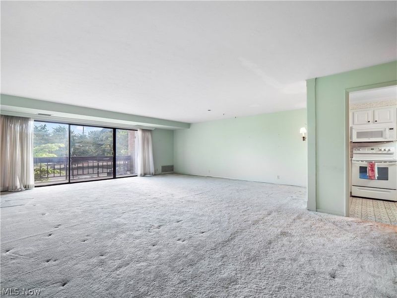 22555 Center Ridge Road, Unit 202, Rocky River, OH 44116 Photo 20