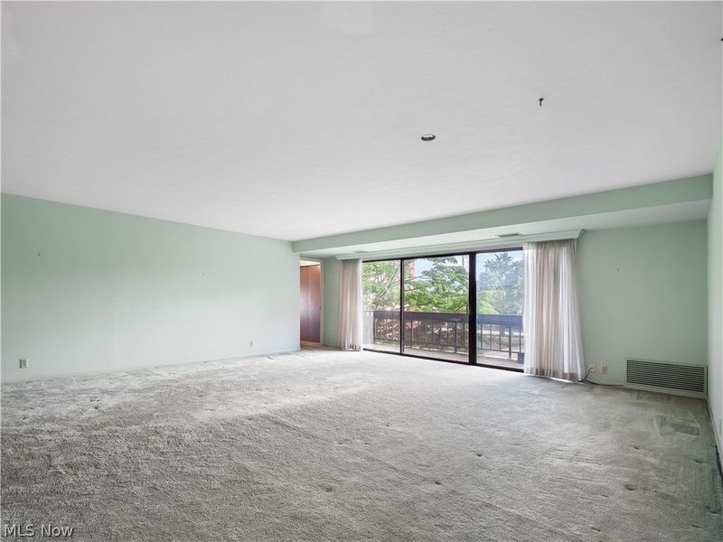 22555 Center Ridge Road, Unit 202, Rocky River, OH 44116 Photo 21