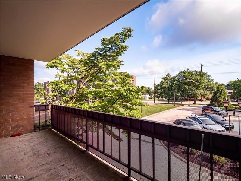22555 Center Ridge Road, Unit 202, Rocky River, OH 44116 Photo 33