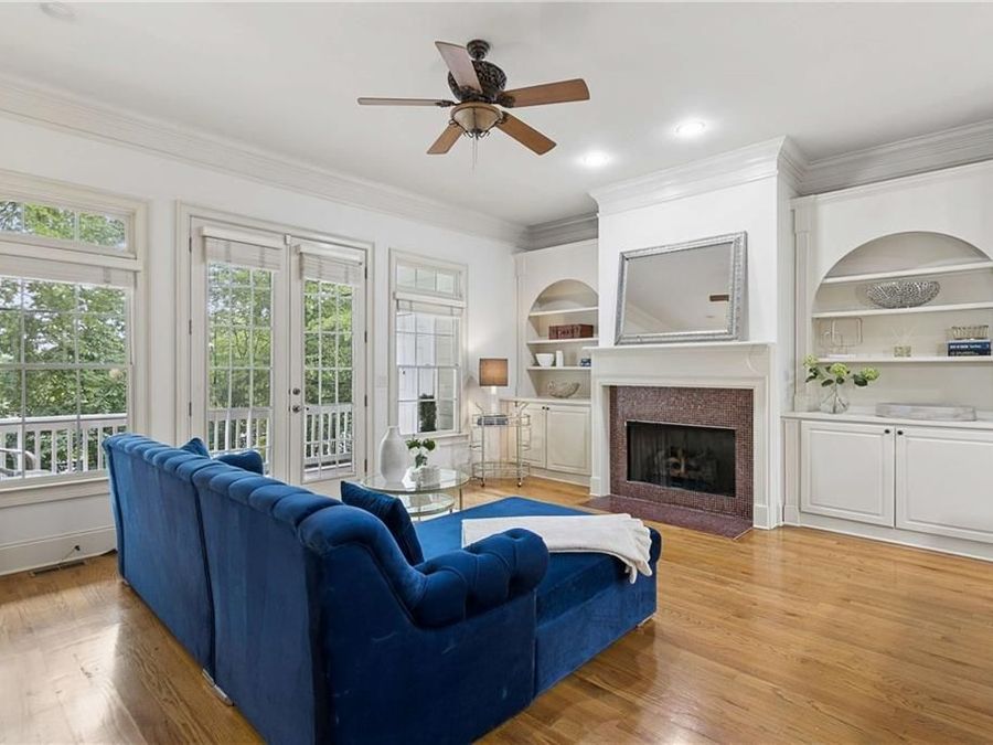 Property Image 6