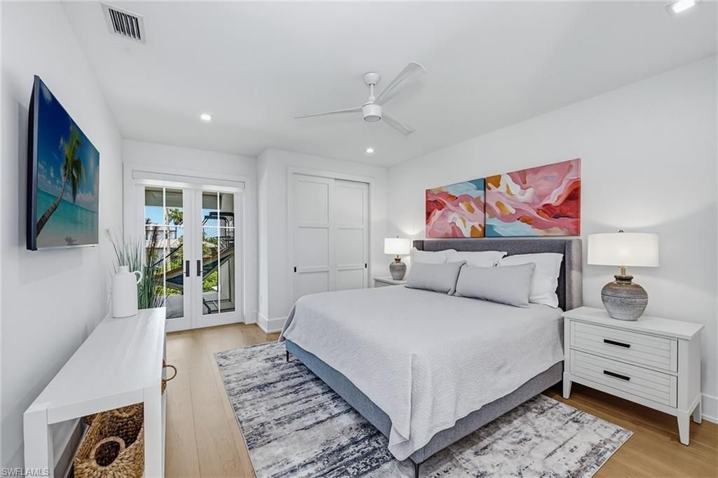 692 Banyan Blvd, Naples, FL 34102 Photo