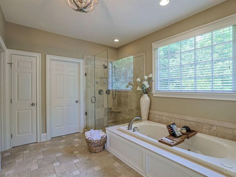 7940 Shawnee Run Road, Indian Hill, OH 45243 Photo 28