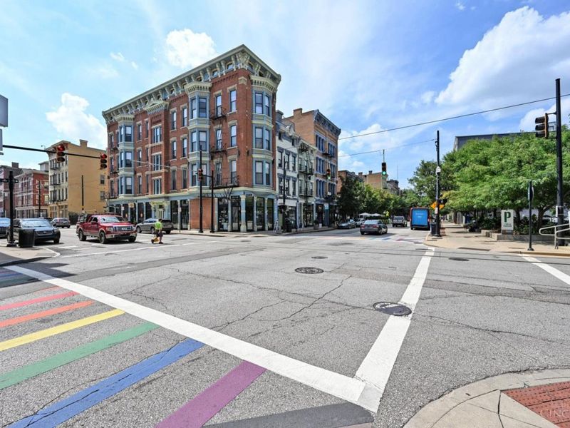 1150 Vine Street, Unit 12, Cincinnati, OH 45202 Photo 22