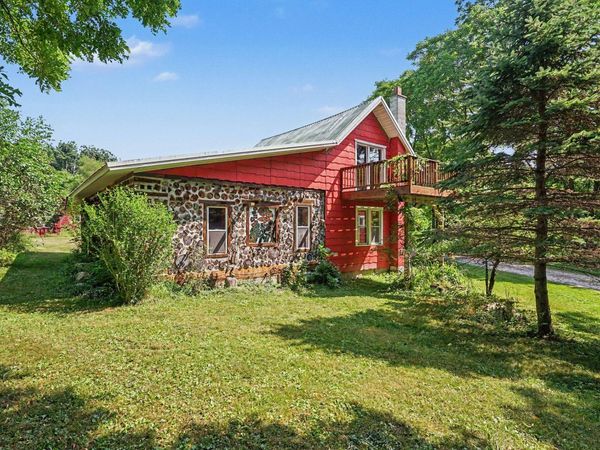 4660 E Beyer Road, Fountain, MI 49410