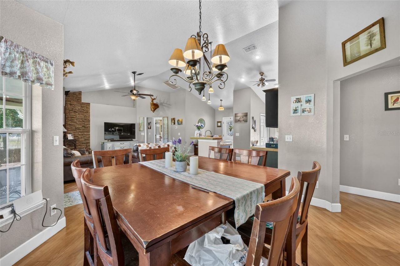 13930 NE 41st Terrace , Anthony, FL 32617 Photo