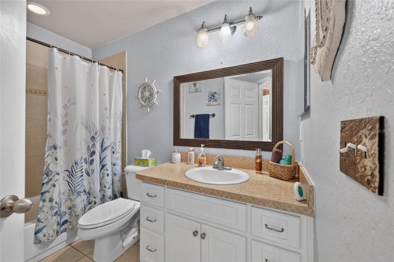 13930 NE 41st Terrace , Anthony, FL 32617 Photo