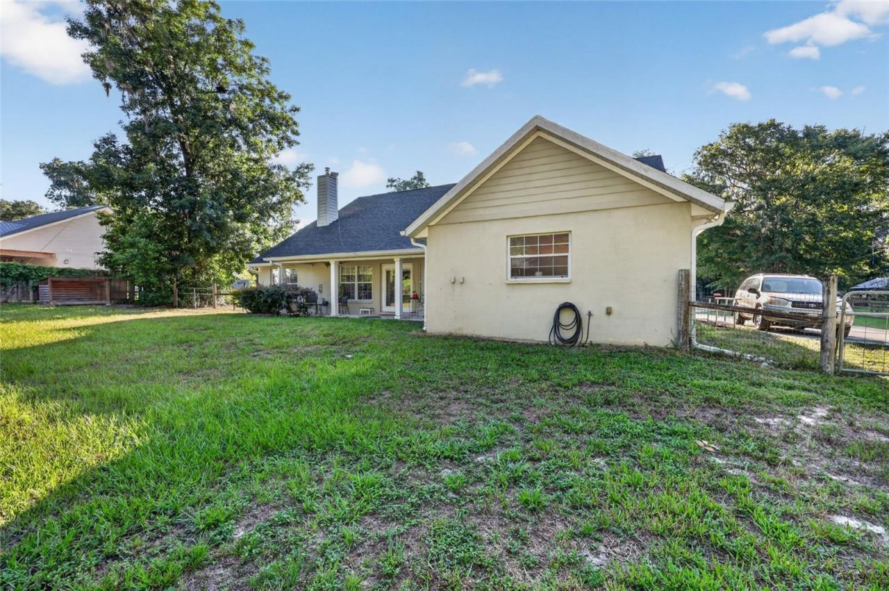 13930 NE 41st Terrace , Anthony, FL 32617 Photo