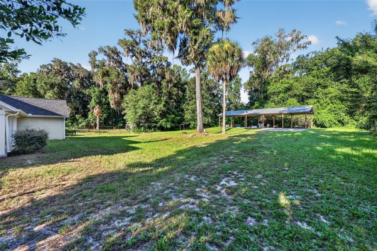 13930 NE 41st Terrace , Anthony, FL 32617 Photo