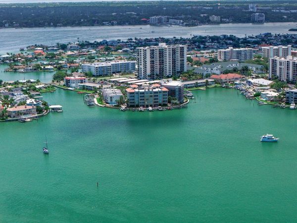 200 SKIFF POINT , Unit 501, CLEARWATER BEACH, FL 33767
