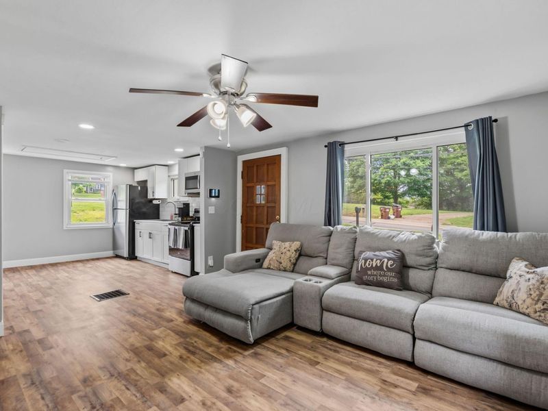 1722 Blue Jay Road , Heath, OH 43056 Photo 12