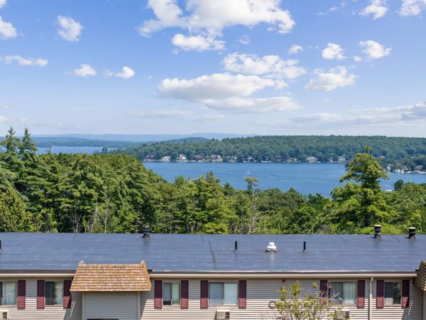 178 Treetop Circle, Unit 31, Laconia, NH 03246