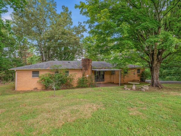 3451 W Highway 39 , Athens, TN 37303