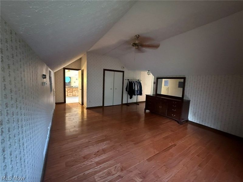 6400 Juniper Drive, Amherst, OH 44001 Photo 2