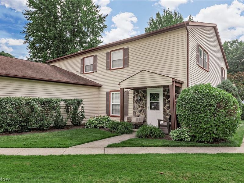 3441 Beaver Trail, Unit #D, Aurora, OH 44202 Photo 3