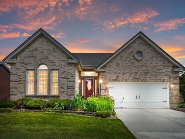 6359 Creekside Way, Fairfield Twp, OH 45011