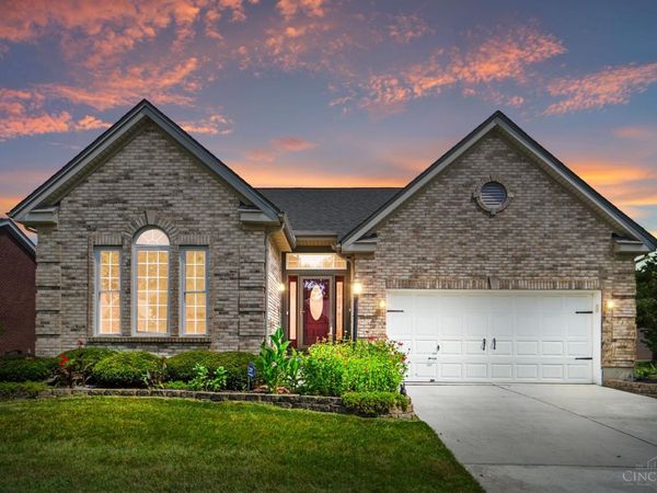 6359 Creekside Way, Fairfield Twp, OH 45011