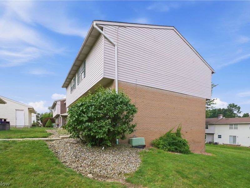 1326 Aarons Way, Unit 27, Kent, OH 44240 Photo 38