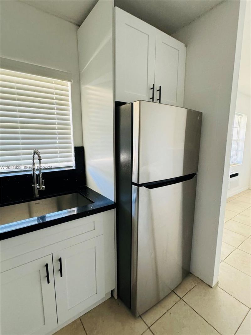1755 NE 116th Rd , Unit 17, North Miami, FL 33181 Photo