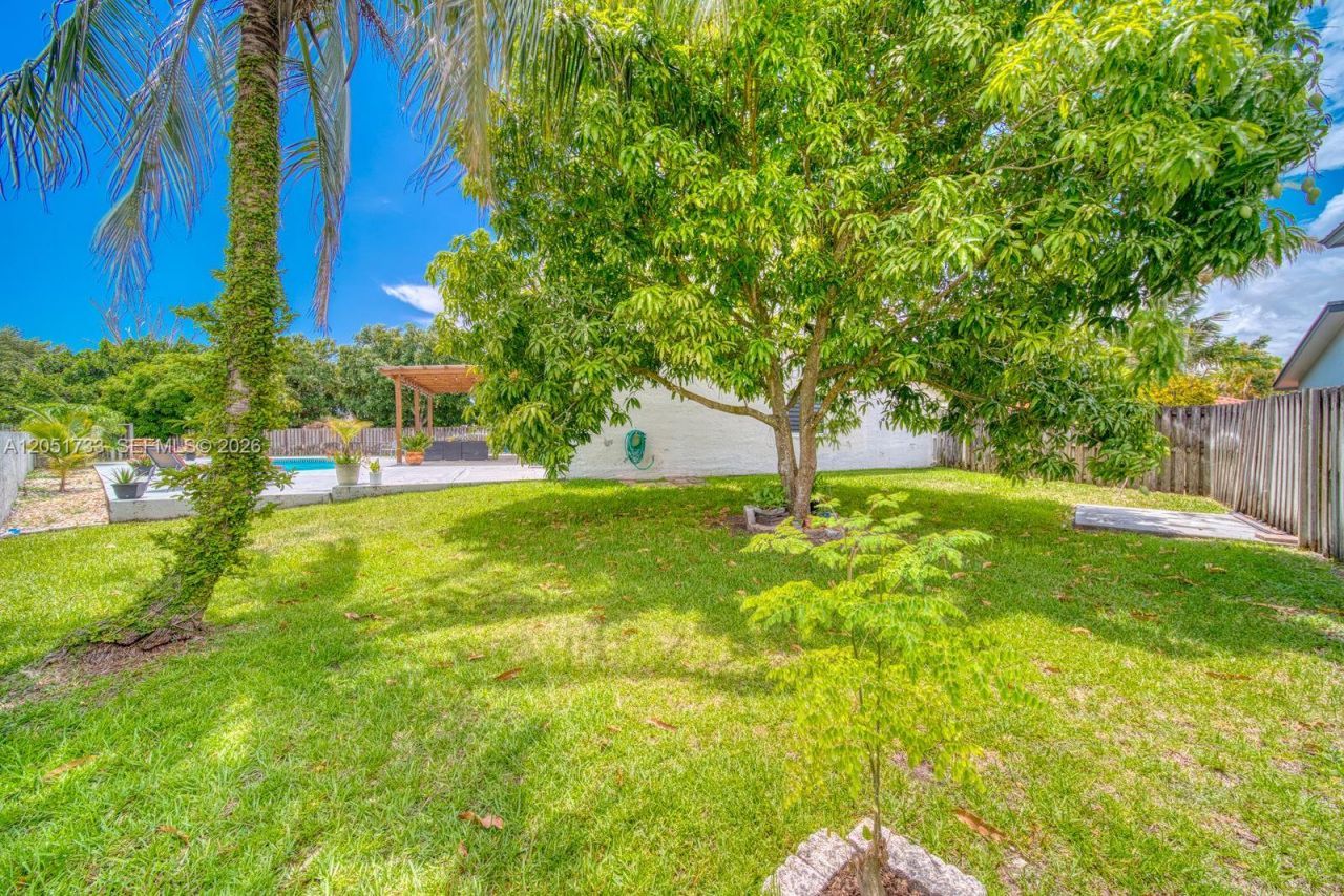 8611 SW 207th Ter, Cutler Bay, FL 33189 Photo