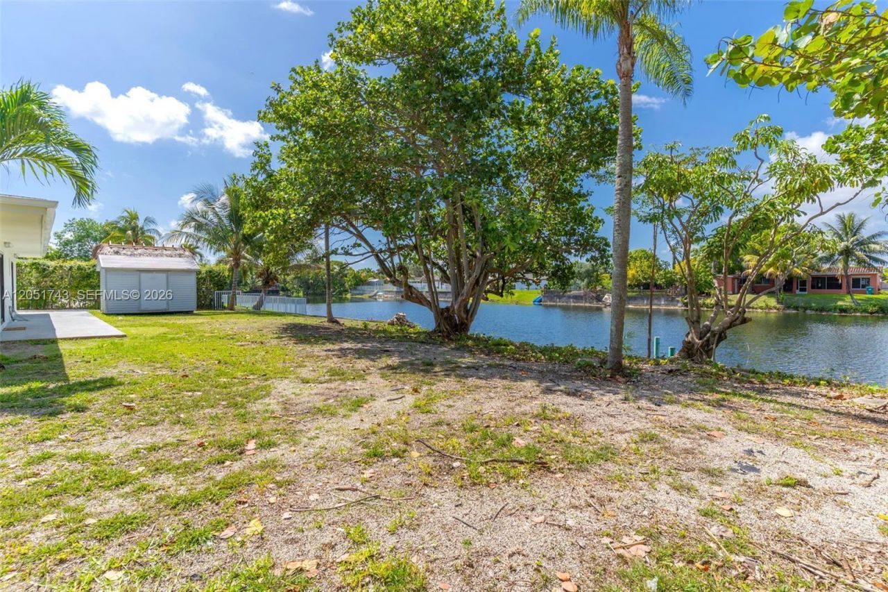 12846 SW 49th Ter, Miami, FL 33175 Photo
