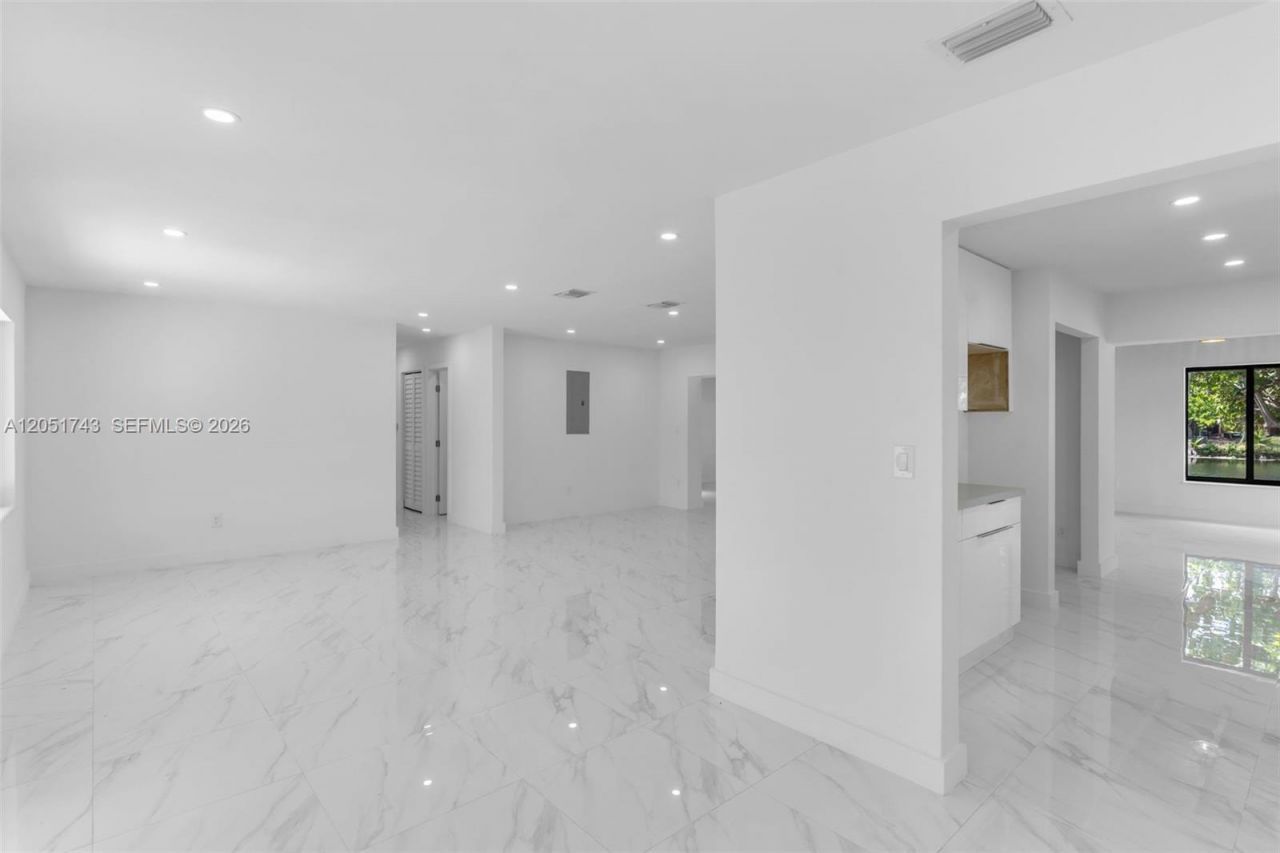 12846 SW 49th Ter, Miami, FL 33175 Photo