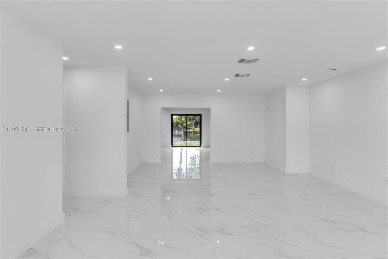12846 SW 49th Ter, Miami, FL 33175 Photo