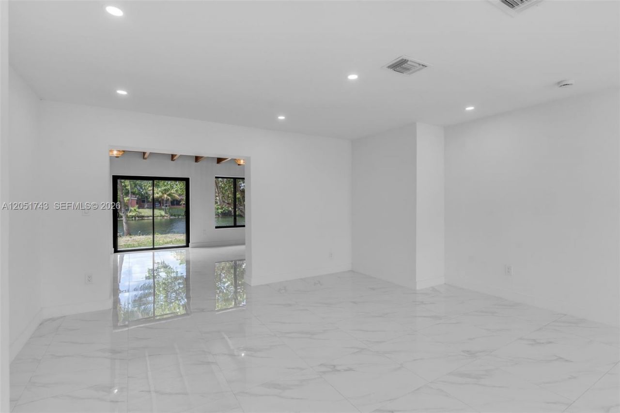 12846 SW 49th Ter, Miami, FL 33175 Photo