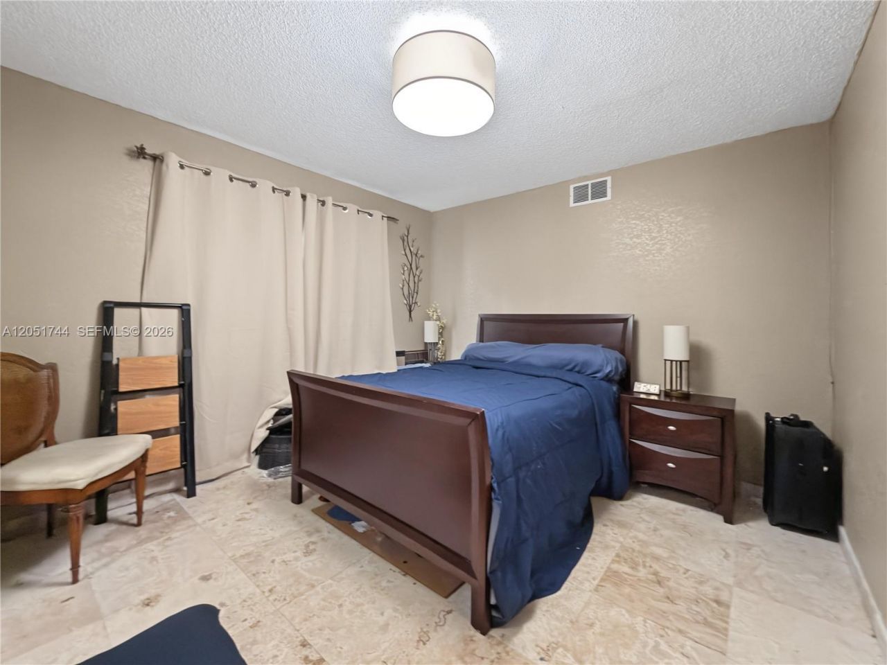 9720 E Calusa Club Dr , Miami, FL 33186 Photo
